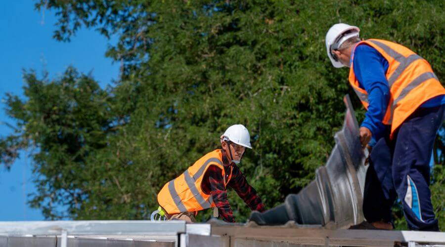Professional Flat Roofing Installation in Cloverdale, CA